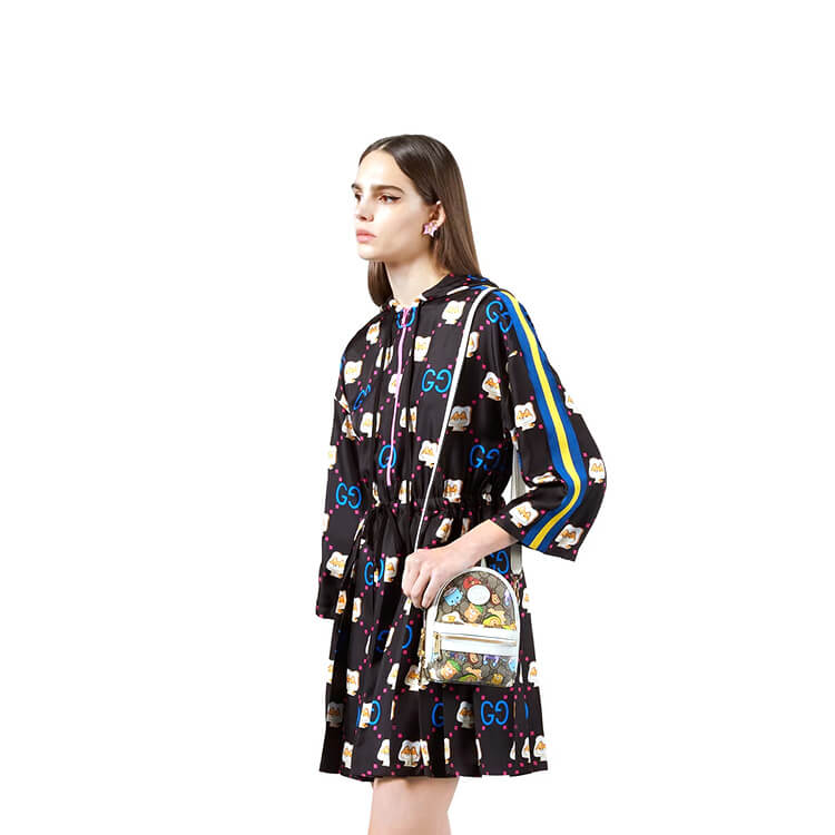Replica-Gucci-Animal-Print-Multi-function-Bag-725654-FABOF-9741-8.jpg