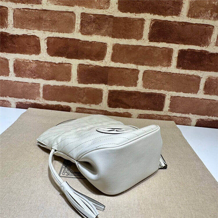 Replica-Gucci-Blondie-Mini-Bucket-Bag-760313-AACP7-9022-5.jpg