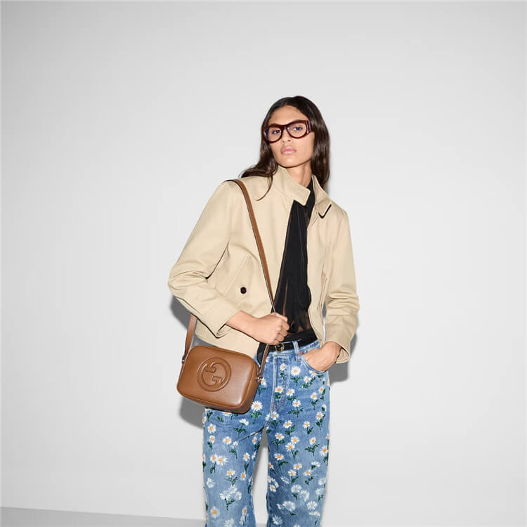 Replica-Gucci-Blondie-Mini-Shoulder-Bag-820429-AAEDB-2718-7.jpg