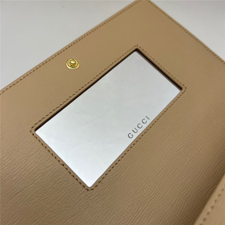 Replica-Gucci-Chain-Wallet-With-Gucci-Script-772643-0OP0N-5701-4.jpg