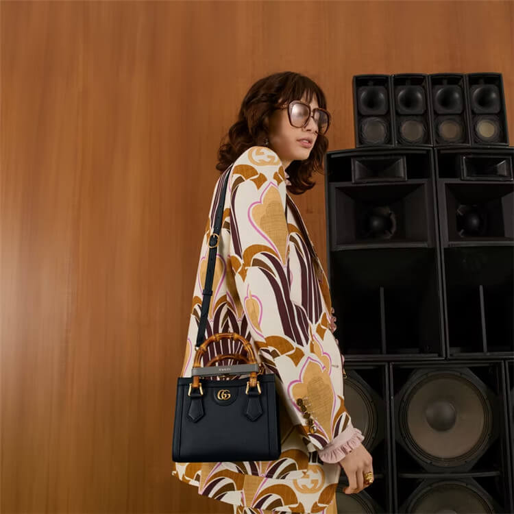 Replica-Gucci-Diana-Mini-Tote-Bag-702732-U3ZDT-1260-9.jpg