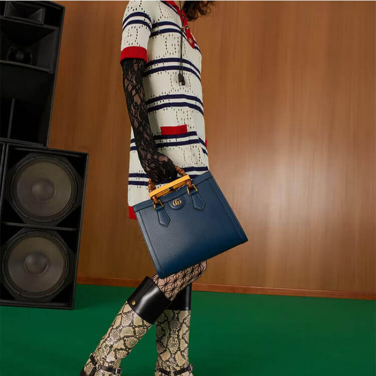 Replica-Gucci-Diana-Small-Tote-Bag-702721-U3ZDT-4862-8.jpg