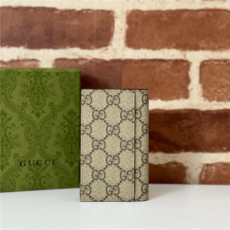 Replica-Gucci-GG-Emblem-Bi-Fold-Card-Case-821209-FAED0-9786-3.jpg
