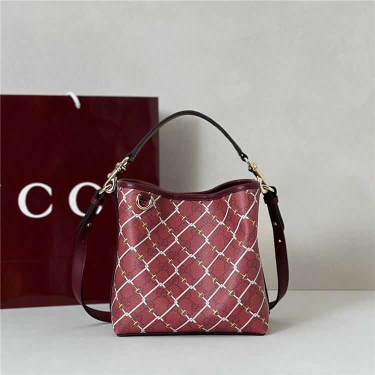 Replica-Gucci-GG-Emblem-Small-Bucket-Bag-815118-FAFF1-6243-2.jpg
