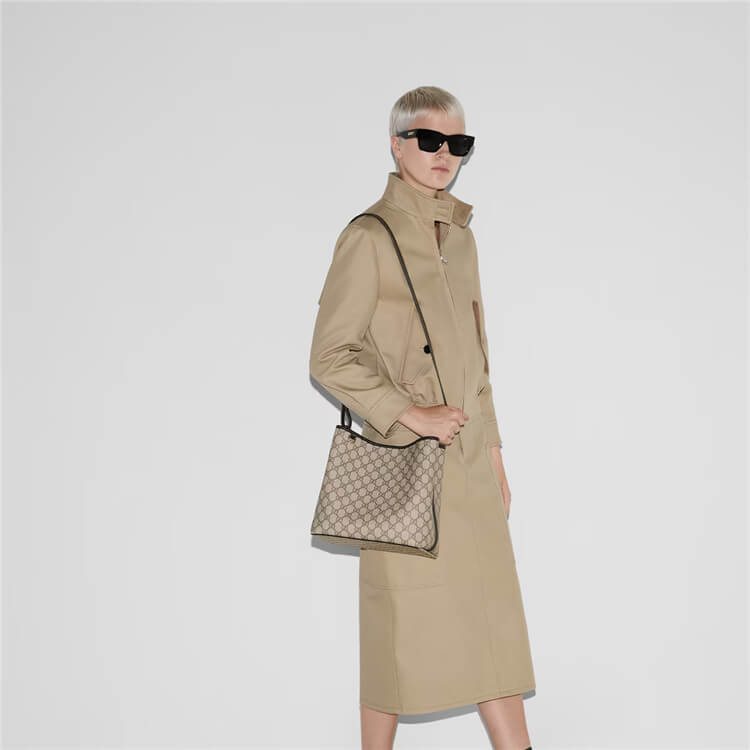 Replica-Gucci-GG-Emblem-Small-Shoulder-Bag-815103-FAD6L-9741-8.jpg