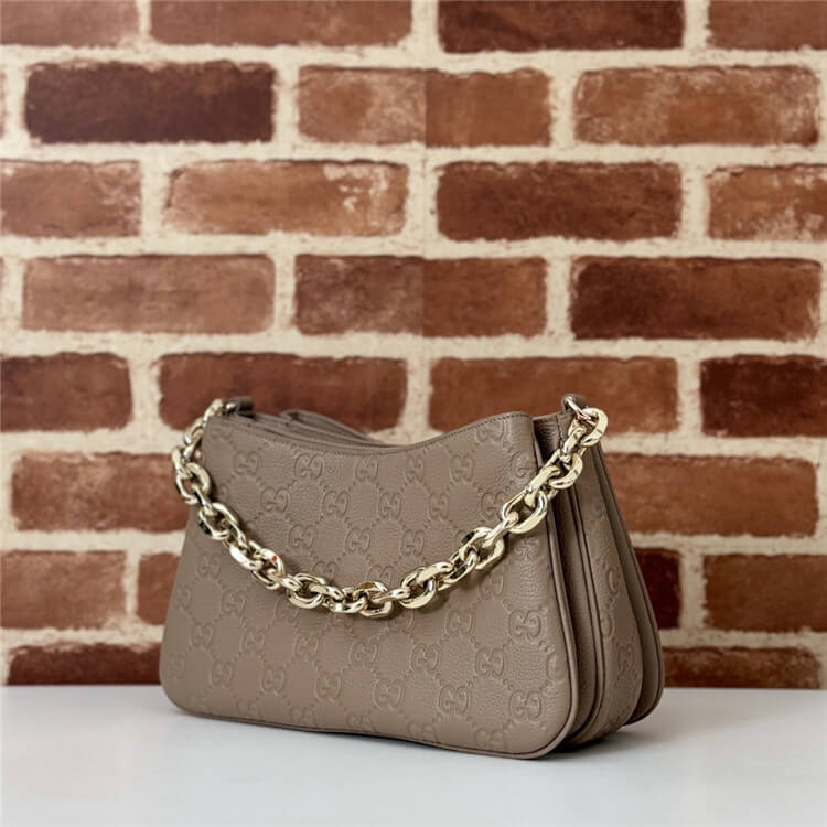 Replica-Gucci-GG-Emblem-Small-Shoulder-Bag-815263-AAEEM-1523-3.jpg
