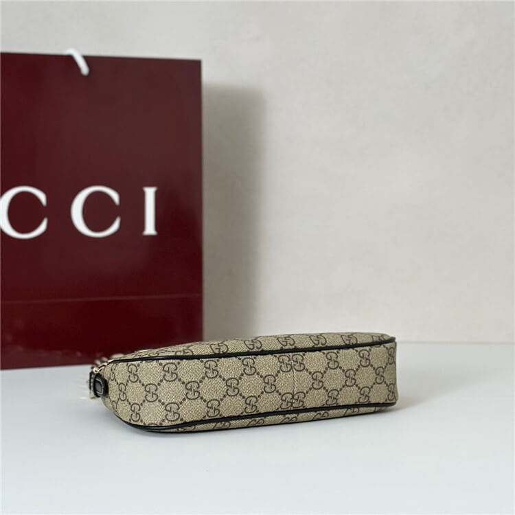 Replica-Gucci-GG-Emblem-Small-Shoulder-Bag-847447-FAD6L-9741-5.jpg