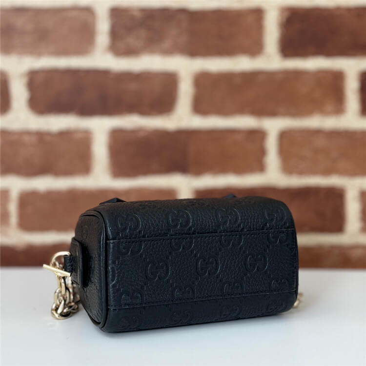 Replica-Gucci-GG-Emblem-Super-Mini-Top-Handle-Bag-815256-AAEEM-1000-5.jpg