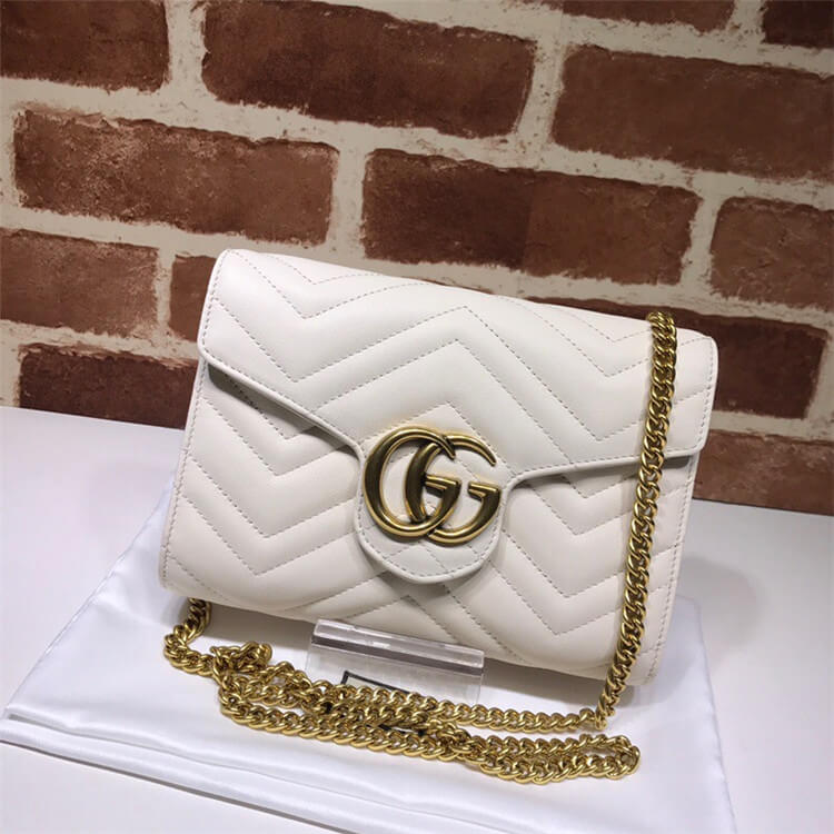 Replica-Gucci-GG-Marmont-Matelasse-Mini-Bag-474575-DTD1T-9022-2.jpg