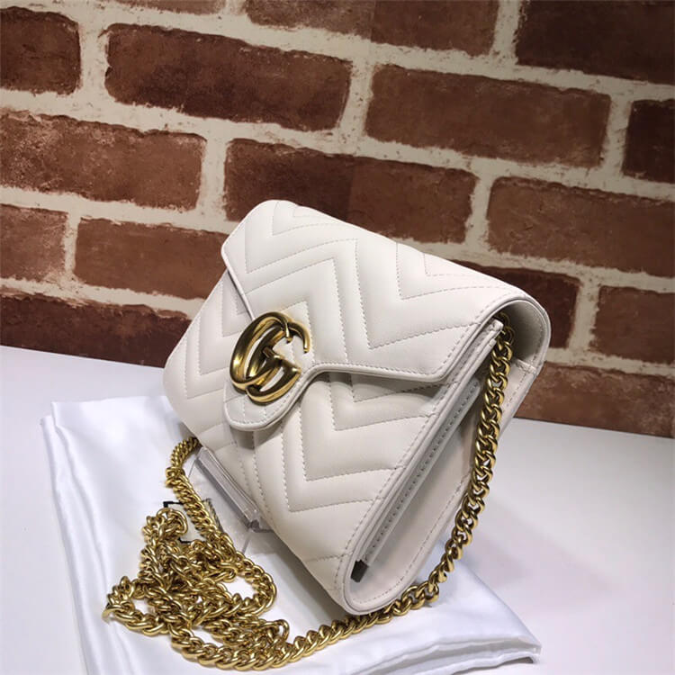 Replica-Gucci-GG-Marmont-Matelasse-Mini-Bag-474575-DTD1T-9022-3.jpg