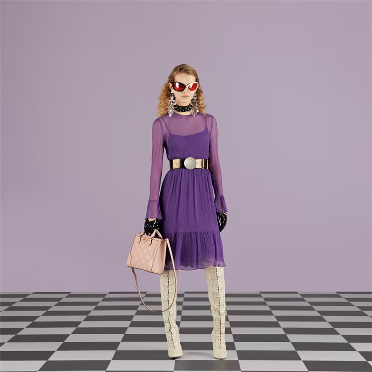 Replica-Gucci-GG-Matelasse-Mini-Top-Handle-Bag-728309-UM8HG-5941-7.jpg