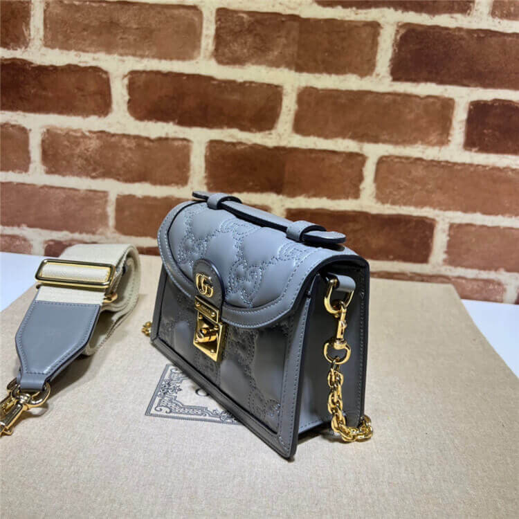 Replica-Gucci-GG-Matelasse-Small-Top-Handle-Bag-724499-UM8HG-1563-3.jpg
