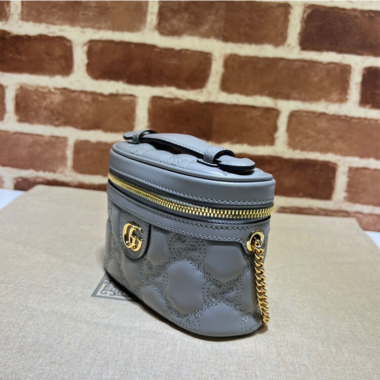 Replica-Gucci-GG-Matelasse-Top-Handle-Mini-Bag-723770-UM8IG-1275-3.jpg