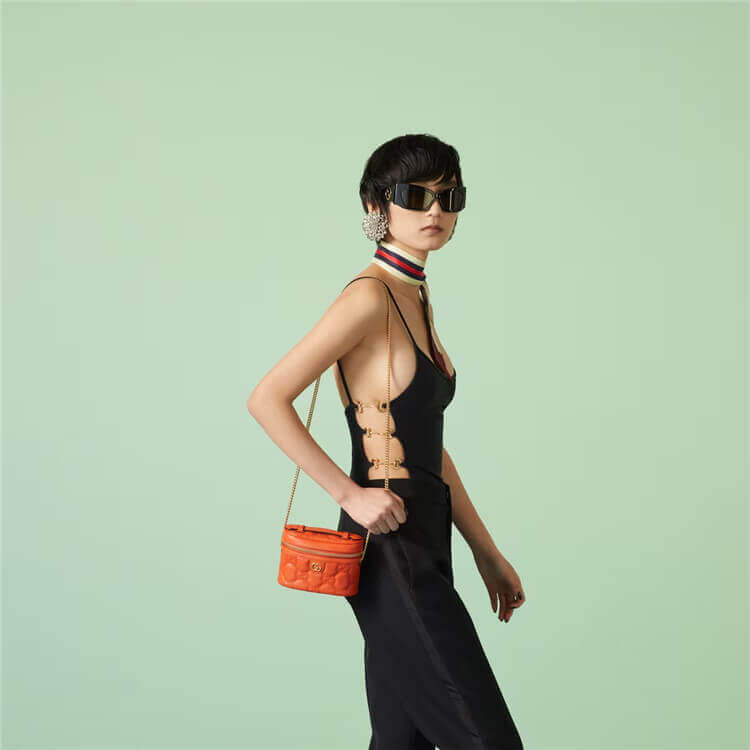 Replica-Gucci-GG-Matelasse-Top-Handle-Mini-Bag-723770-UM8IG-7519-7.jpg