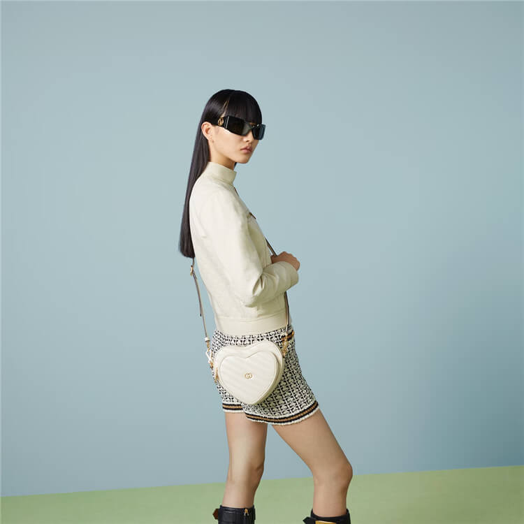 Replica-Gucci-Interlocking-G-Mini-Heart-Shoulder-Bag-751628-AACCL-9022-7.jpg