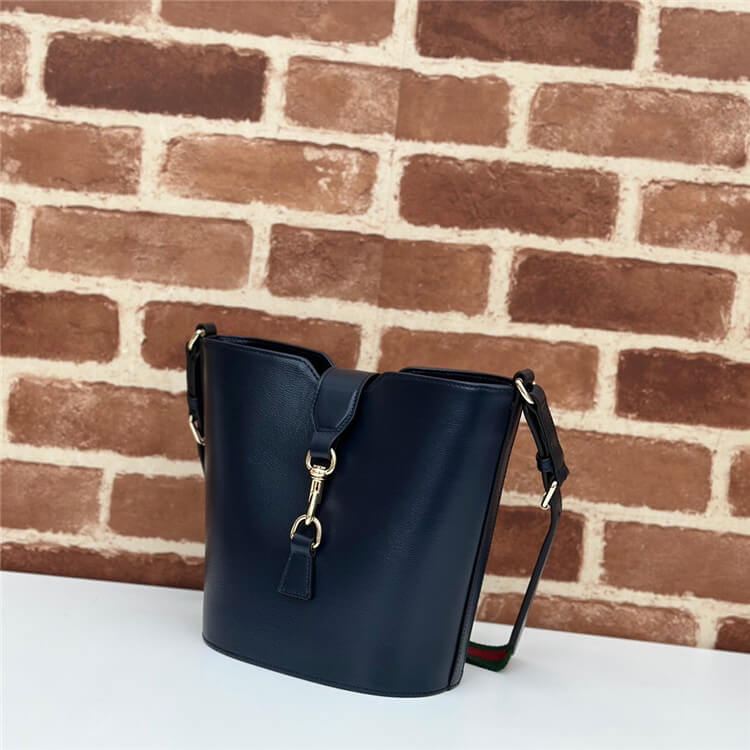 Replica-Gucci-Mini-Bucket-Shoulder-Bag-782908-AADDY-4955-3.jpg