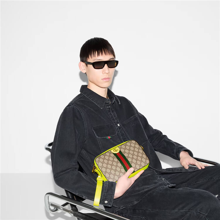 Replica-Gucci-Ophidia-GG-Small-Crossbody-Bag-699439-FADIC-9760-9.jpg