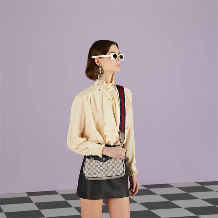 Replica-Gucci-Ophidia-GG-Small-Handbag-735132-FABLE-8881-8.jpg