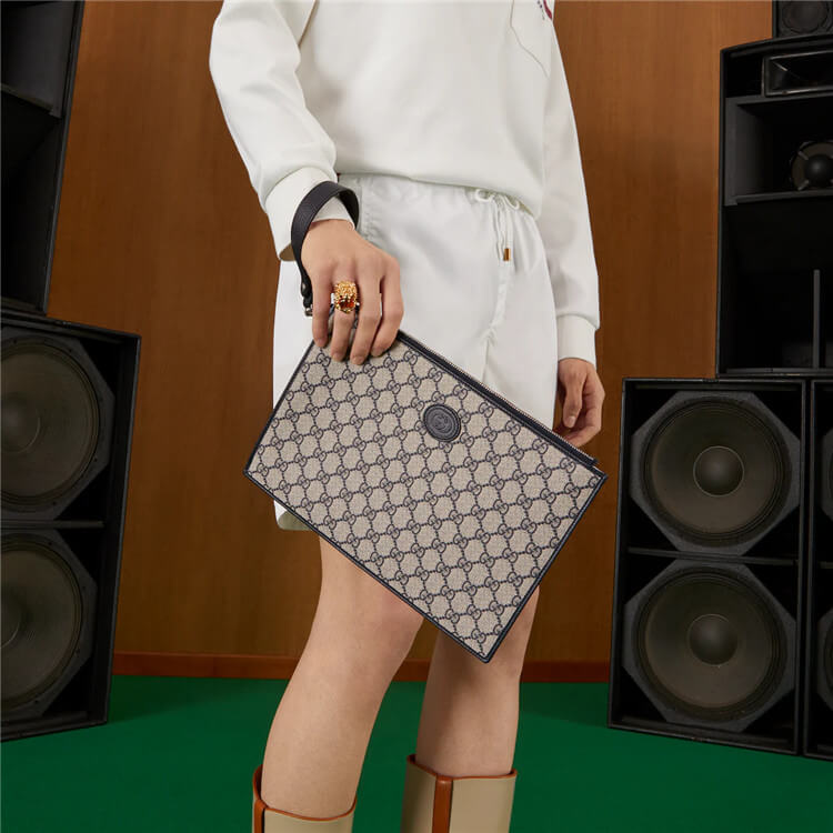 Replica-Gucci-Pouch-With-Interlocking-G-672953-K9GSN-4075-5.jpg