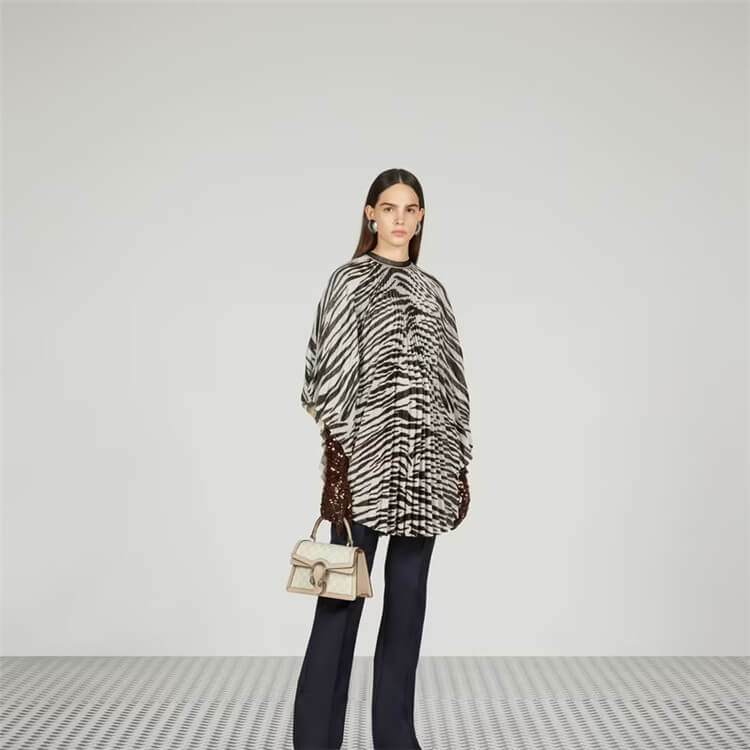 Replica-Gucci-Small-Dionysus-Top-Handle-Bag-739496-UULBN-9683-7.jpg