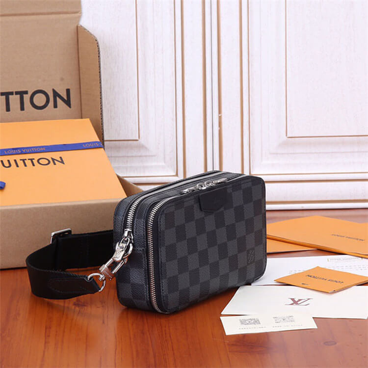 Replica-LV-Alpha-Wearable-Wallet-N60418-3.jpg