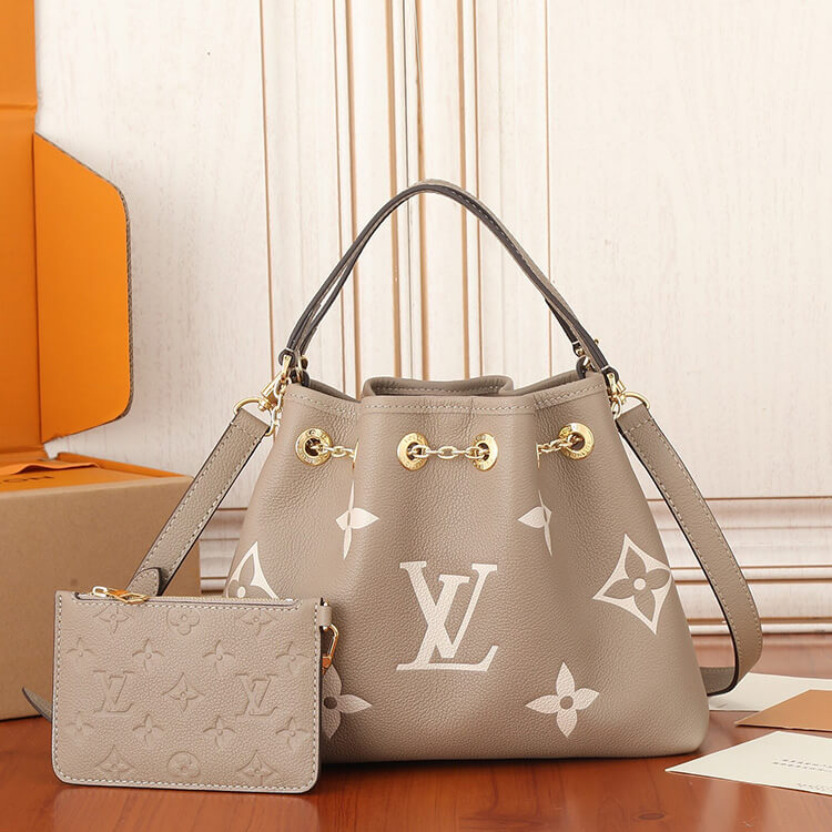 Replica-LV-Bundle-M25453-2.jpg