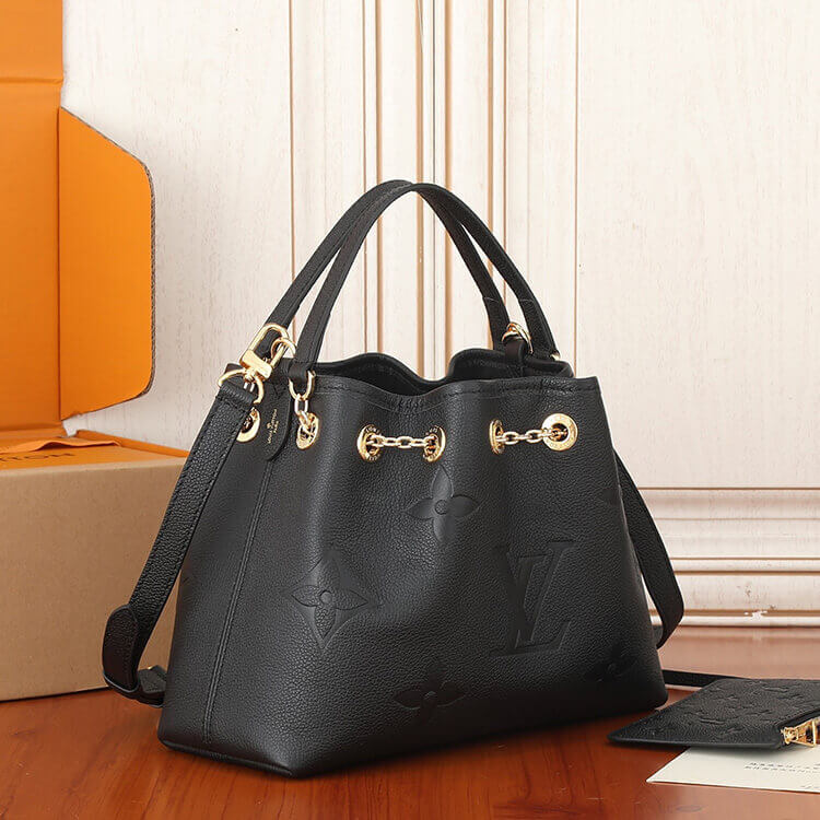 Replica-LV-Bundle-M47209-3.jpg