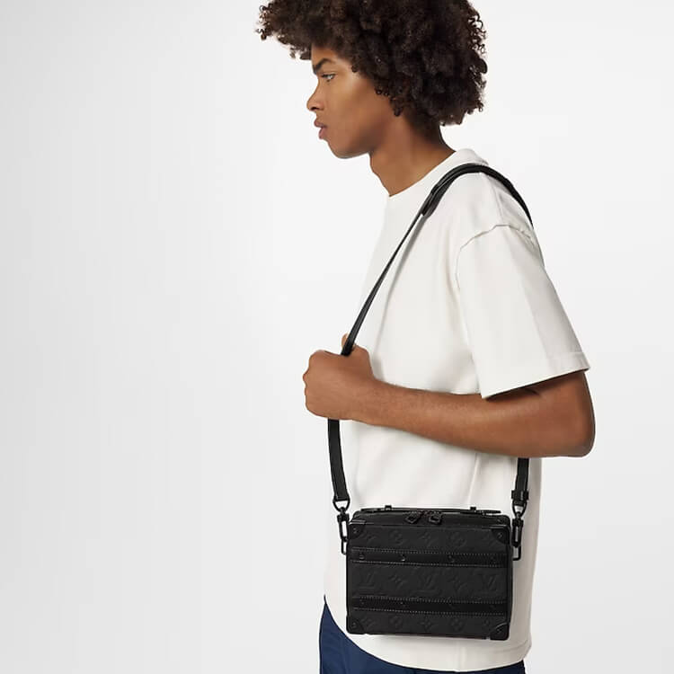 Replica-LV-Handle-Soft-Trunk-M59163-7.jpg