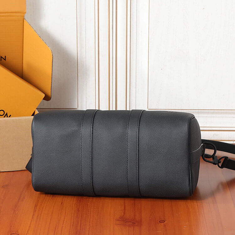 Replica-LV-Keepall-Bandouliere-35-M15249-5.jpg