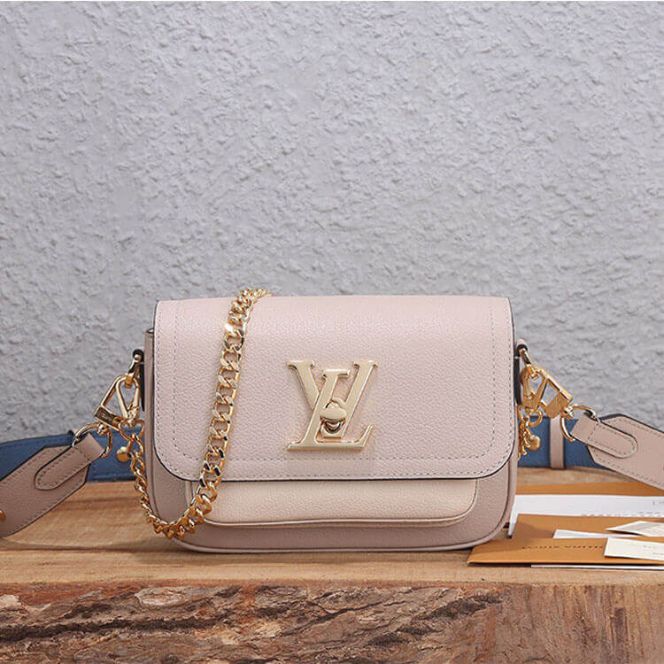 Replica-LV-Lockme-Tender-M58554-2.jpg