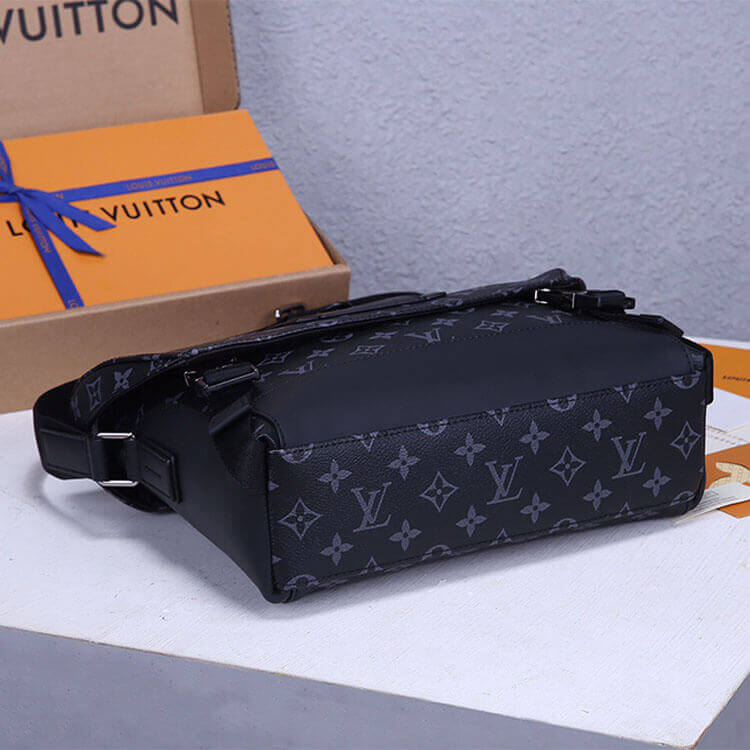 Replica-LV-Messenger-PM-Voyager-Bag-M40511-5.jpg