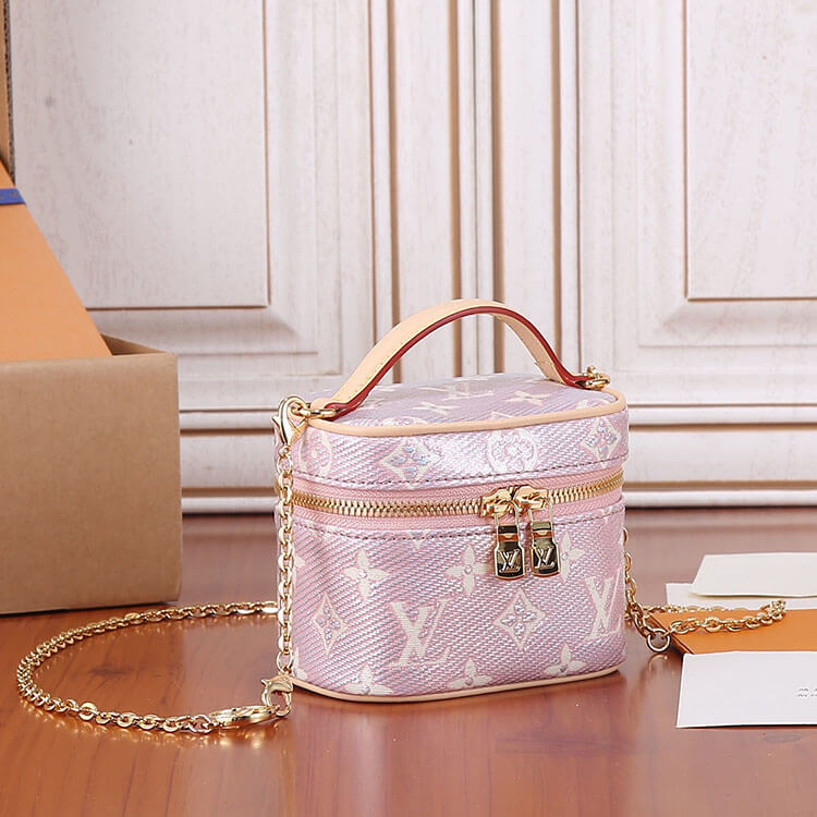 Replica-LV-Micro-Vanity-M82527-3.jpg