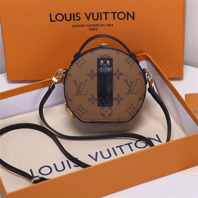 Replica-LV-Mini-Boite-Chapeau-Bag-M68276-4.jpg