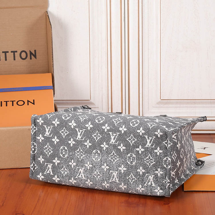 Replica-LV-OnTheGo-MM-M46448-5.jpg